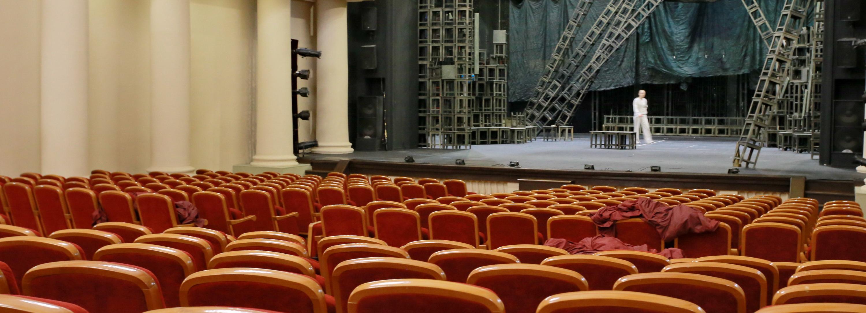 С новосибирцев не станут требовать QR-код в театрах