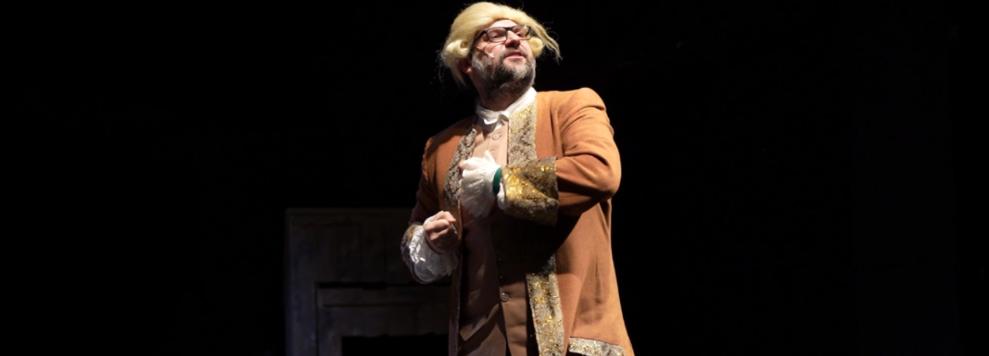 В двухсотлетний мрак мифа о Моцарте погрузили зрителей «Старого дома»