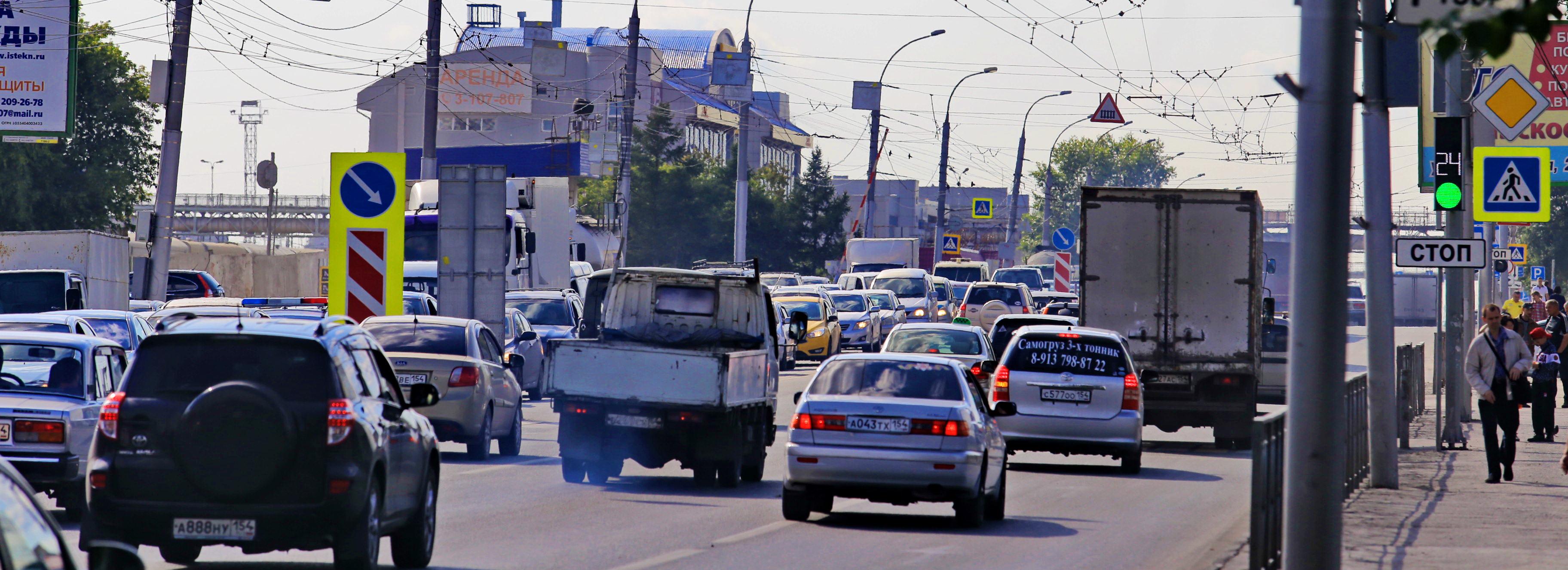 Больше 300 светофоров Новосибирска интегрируют в «умную» систему