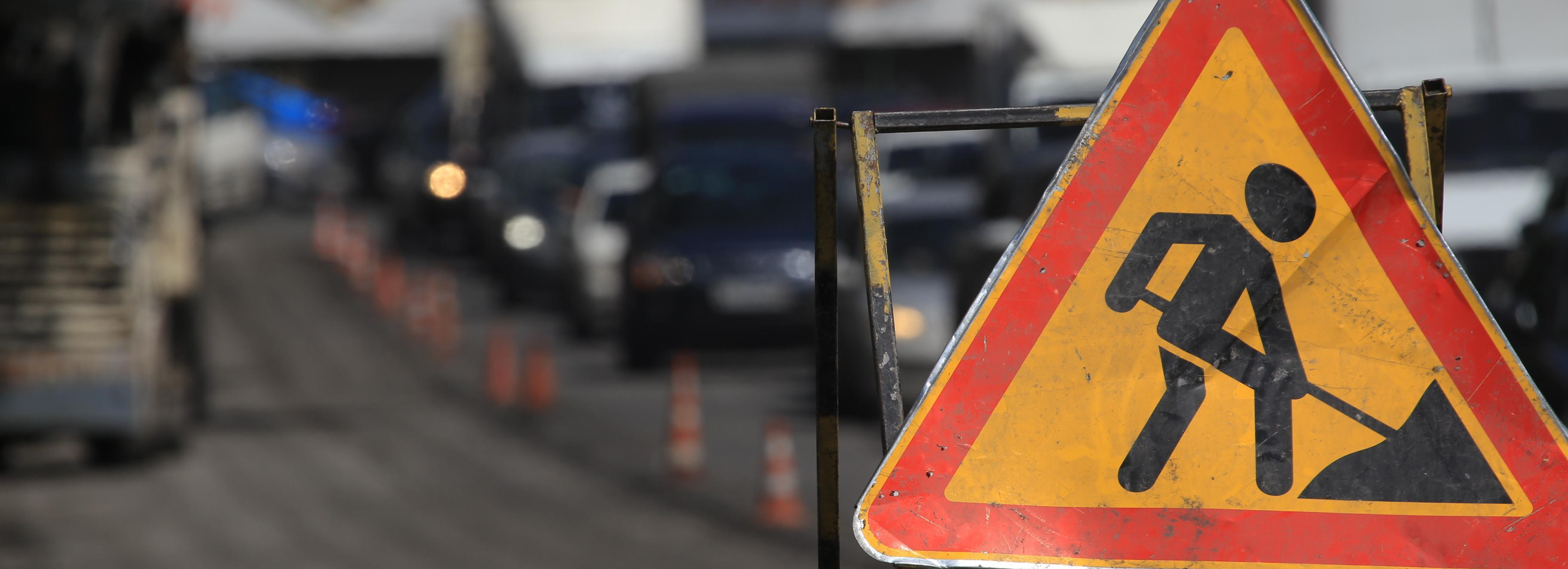 В новый асфальт закатали 400-метровый участок проспекта Димитрова