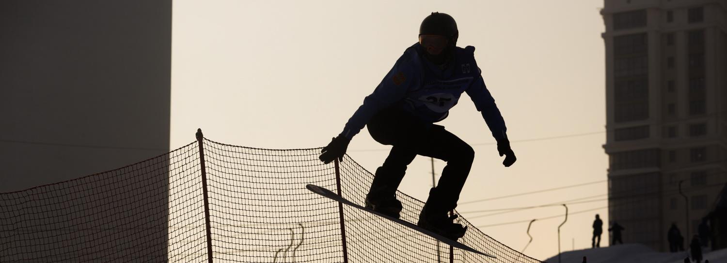 На искусственном трамплине в Новосибирске тренируется сборная России