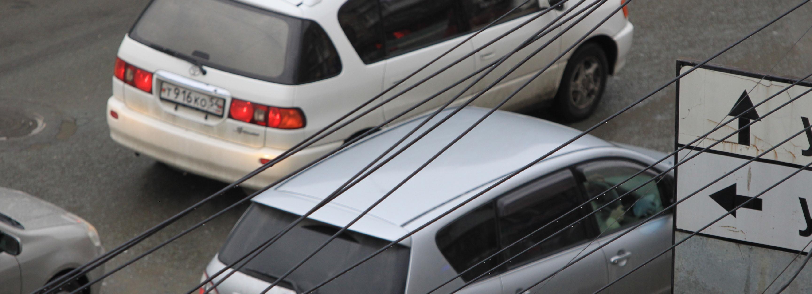 Левые повороты убрали на сложном участке улицы Сибиряков-Гвардейцев