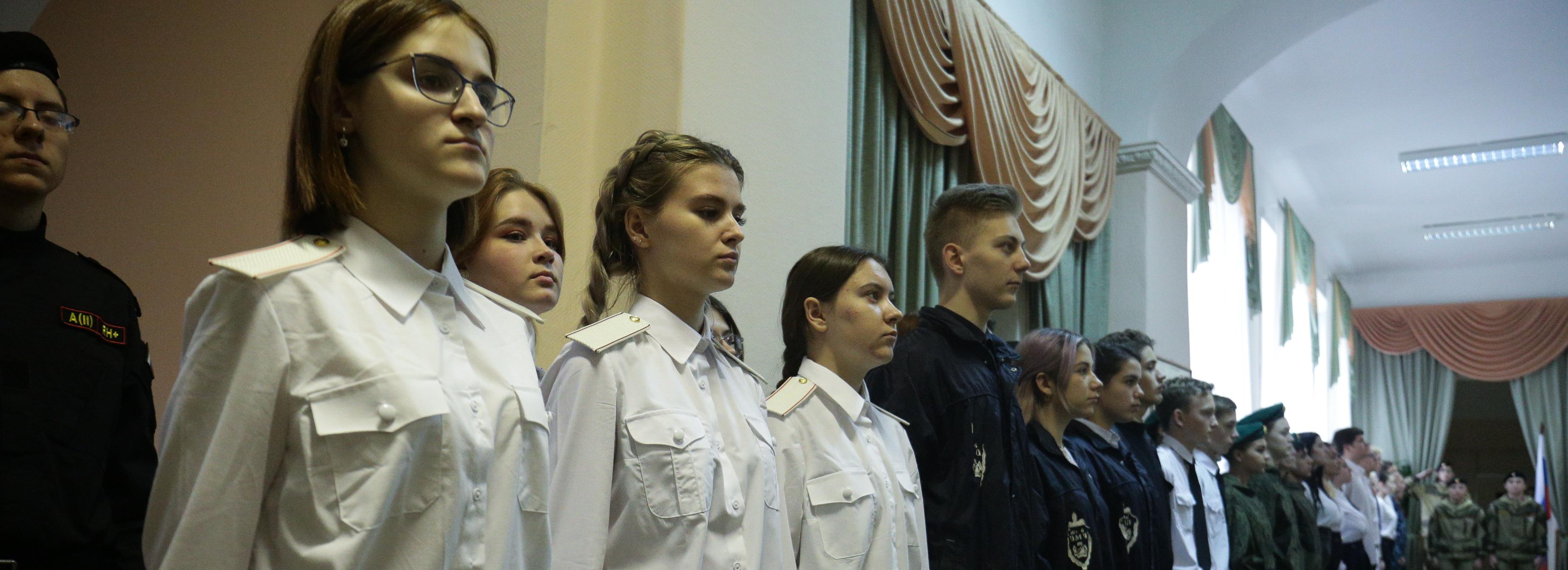 357 дружинников охраняли новосибирцев в новогодние праздники