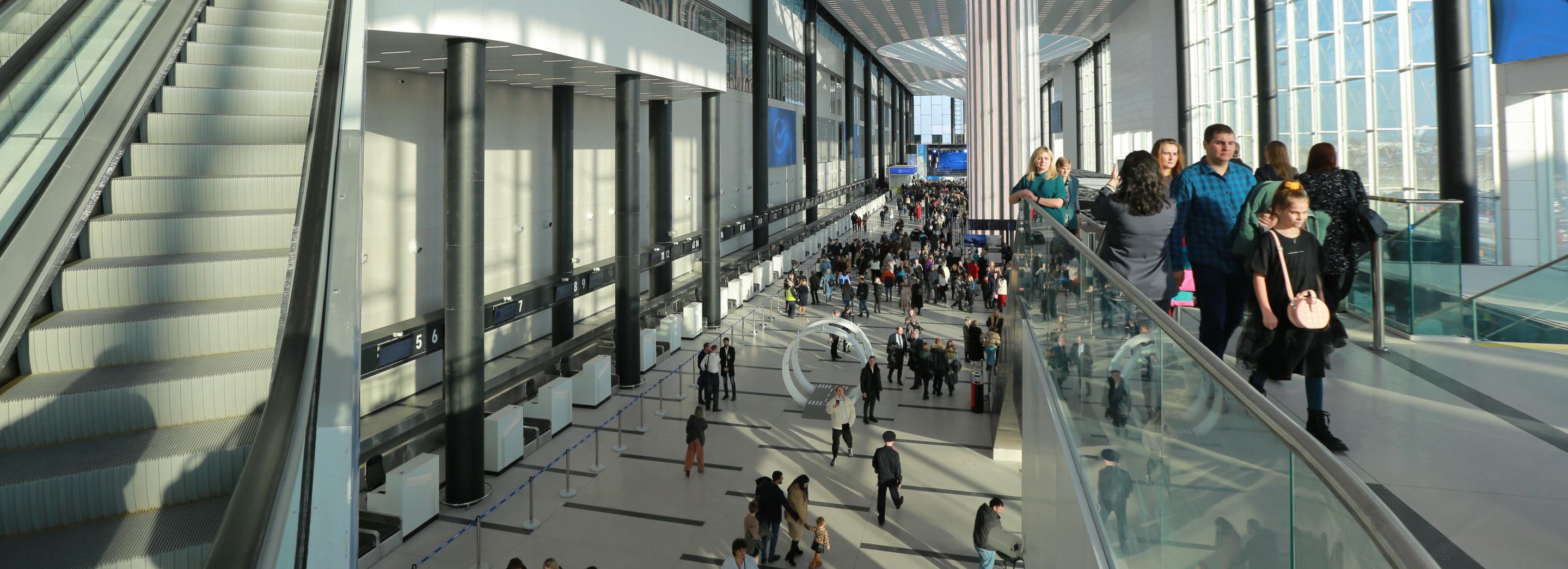 Укравшего 150 тысяч поймали по горячим следам в аэропорту Новосибирска