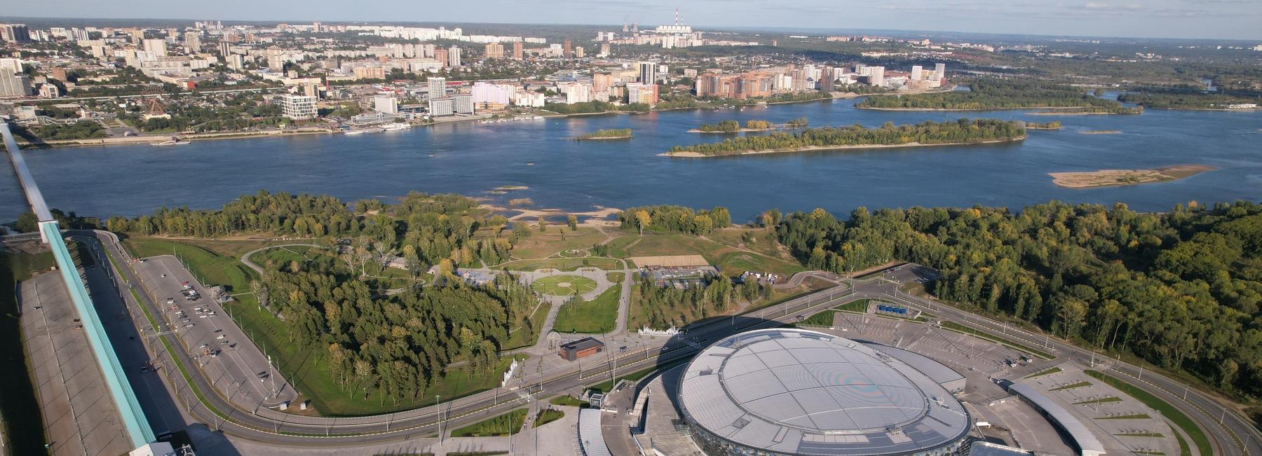 Хороший пляж возле «Сибирь-Арены» планирует создать Максим Кудрявцев