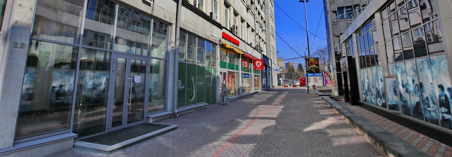 Спортзал, бары и кафе оштрафовали за работу в карантин в Новосибирске