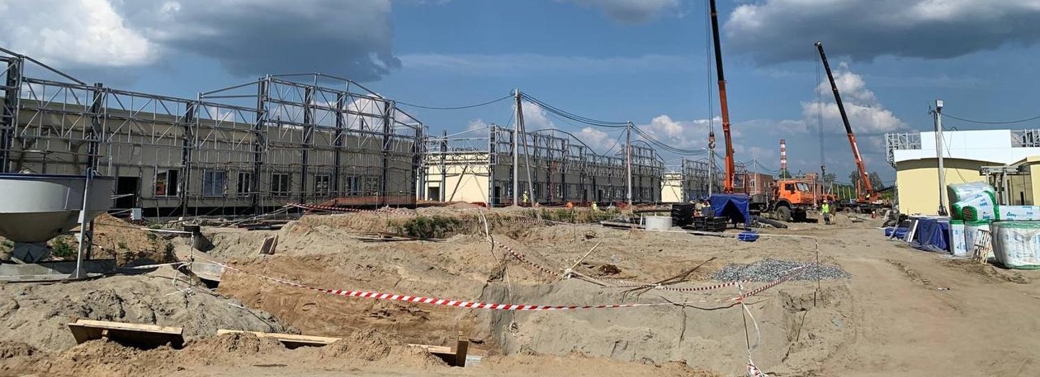 Тысяча человек строит инфекционную больницу под Новосибирском