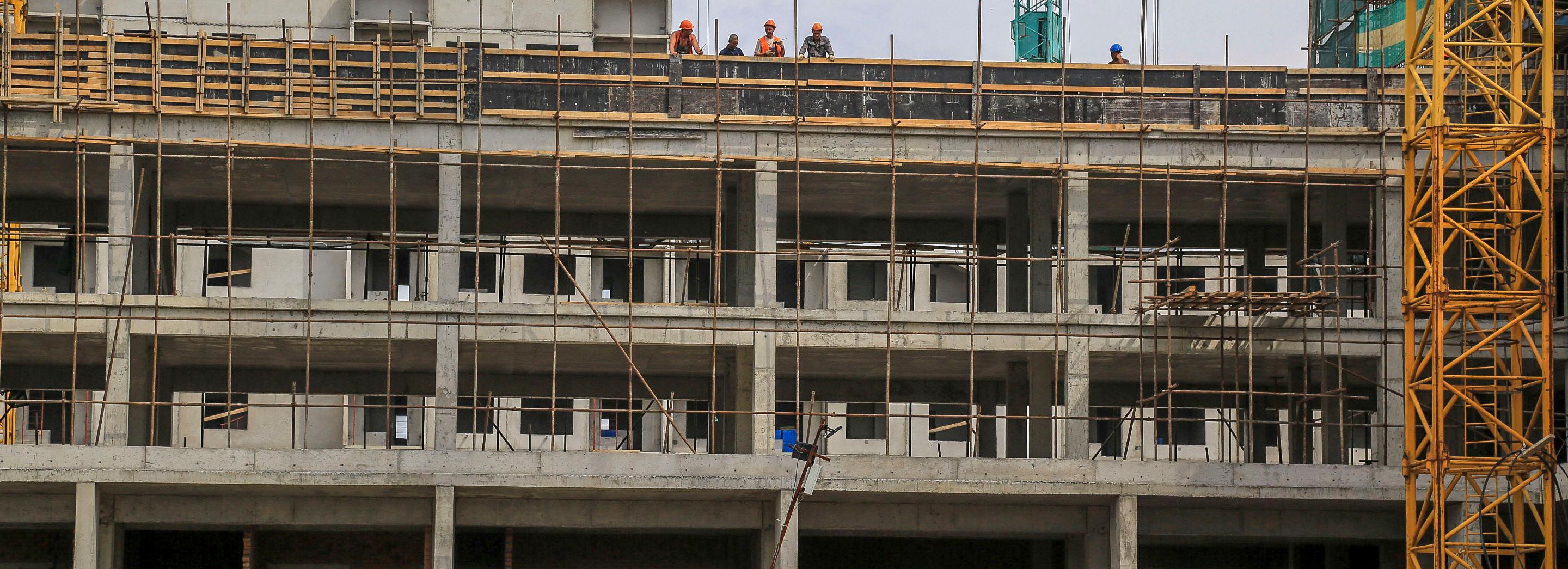 На стройплощадках двух ГЧП-поликлиник в Новосибирске нашли нарушения