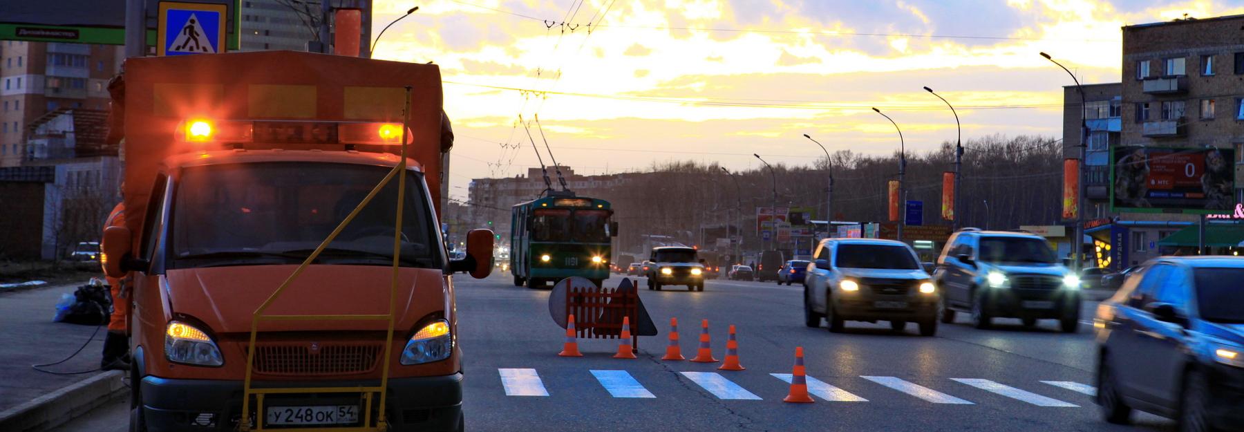 249 тонн грязи и смёта вывезли с новосибирских улиц за сутки
