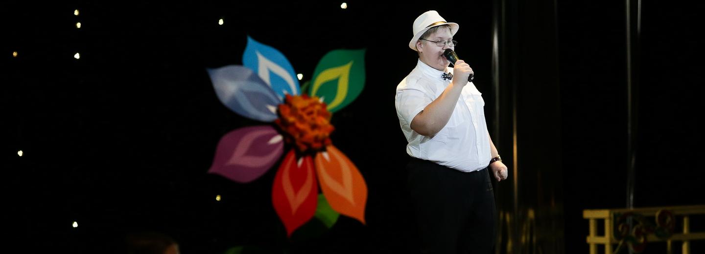 Проснись и пой: бодрящий плейлист для первого рабочего дня в году