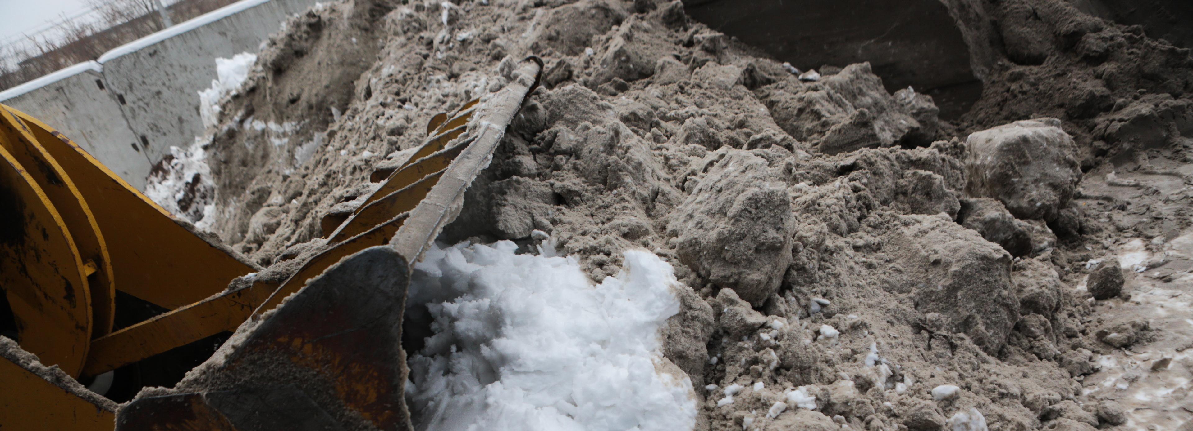 Ещё одну снегоплавильную станцию запустили из-за режима ЧС в Новосибирске