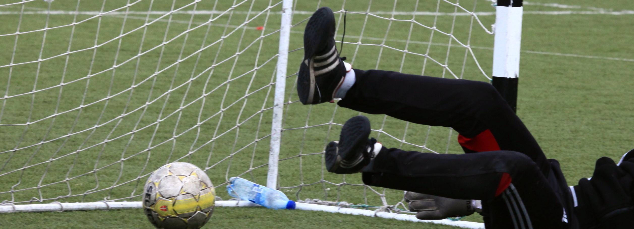 Ребёнку выплатят 80 тысяч рублей за упавшие футбольные ворота