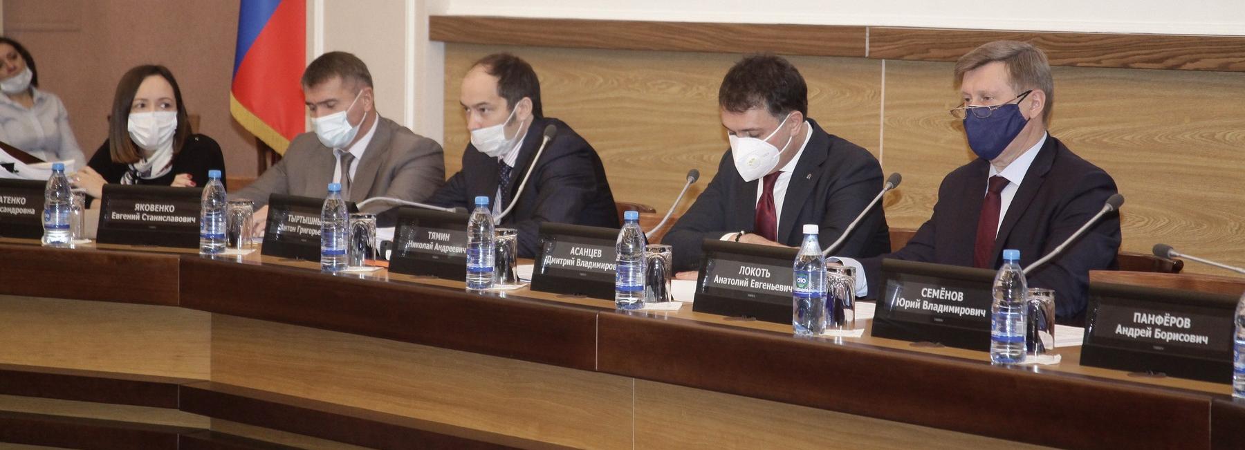 Депутаты попросят у Москвы коронавирусные МРОТы для пенсионеров