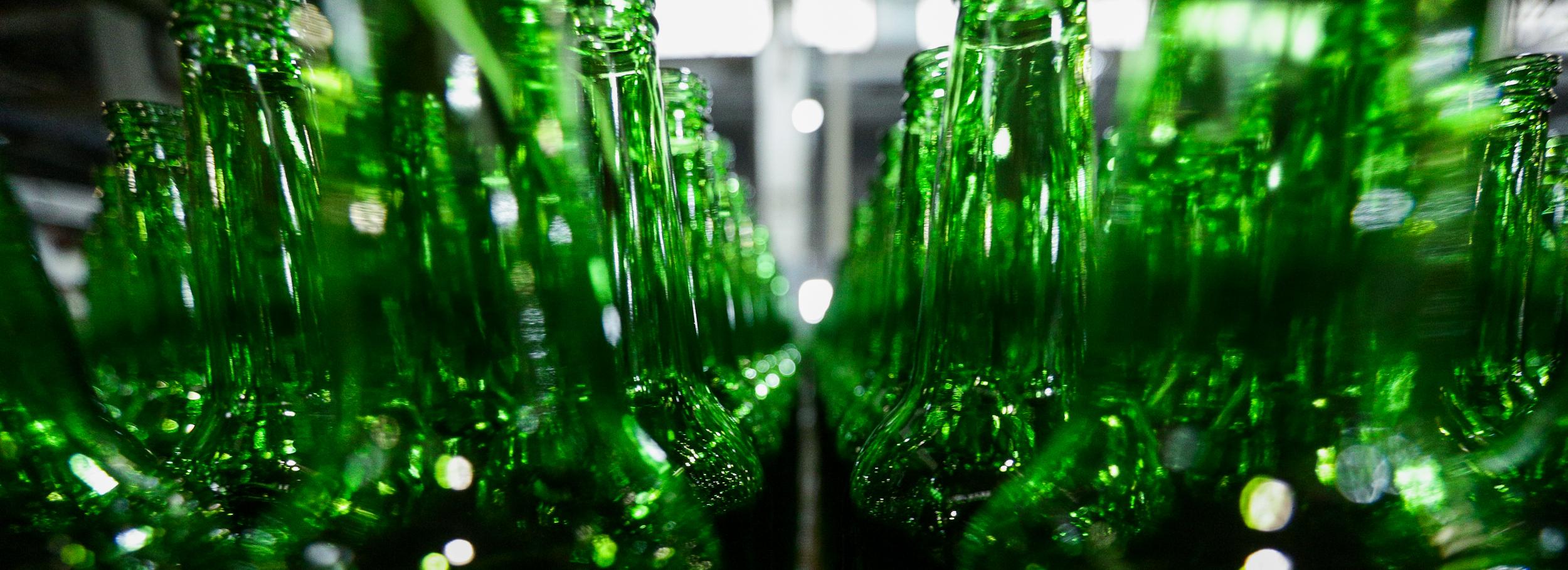 Три вагона стеклобоя с Сахалина превратят в новые бутылки в Новосибирске