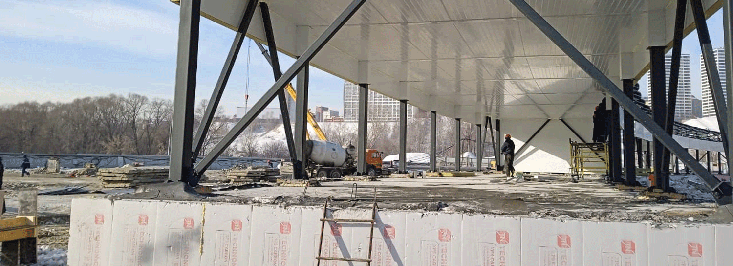 Для нового ЛДС в Новосибирске смонтировали наружный водопровод