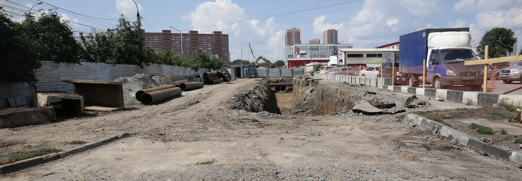 Не выдержавшую мороза теплотрассу меняют на Северо-Чемском