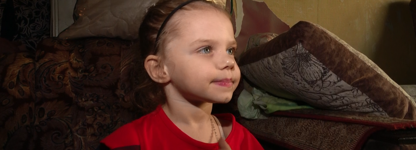 Дети помогли потушить пожар из-за искрящейся розетки в Новосибирске