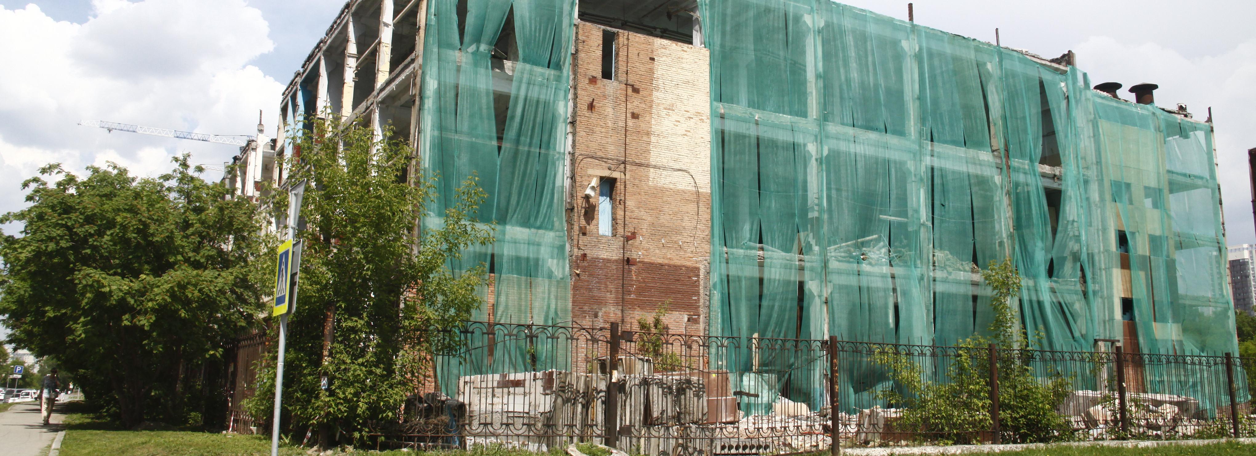 Школу на 620 мест должны построить на месте снесённых цехов жиркомбината