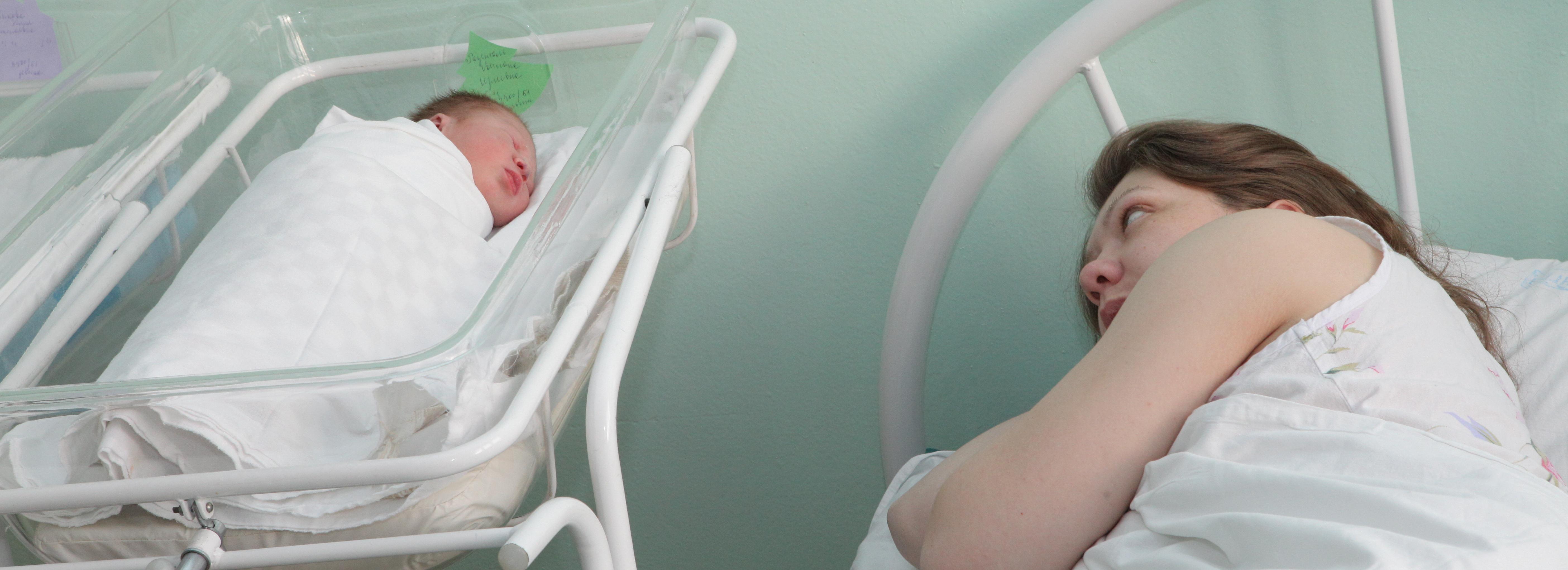 ЗАГС открыли в новосибирском роддоме: документы оформляют за 10 минут