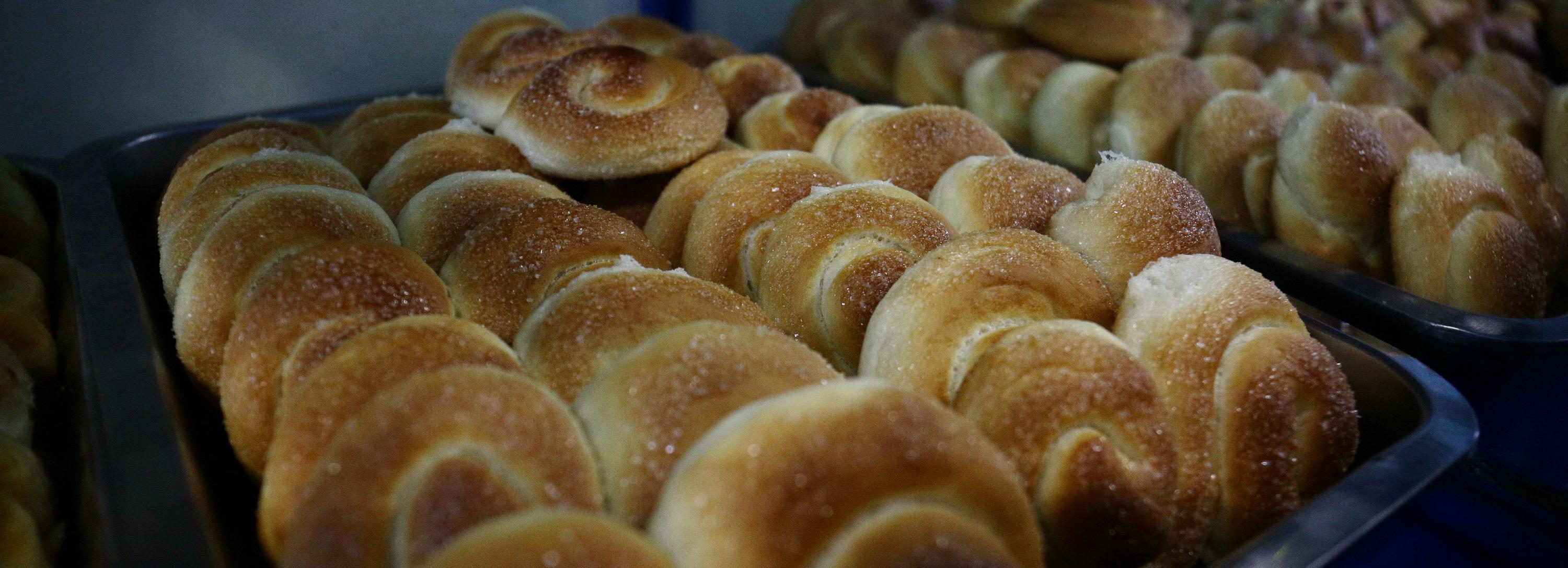 Дегустации плюшек и колбасы устроит ярмарка на Большевистской