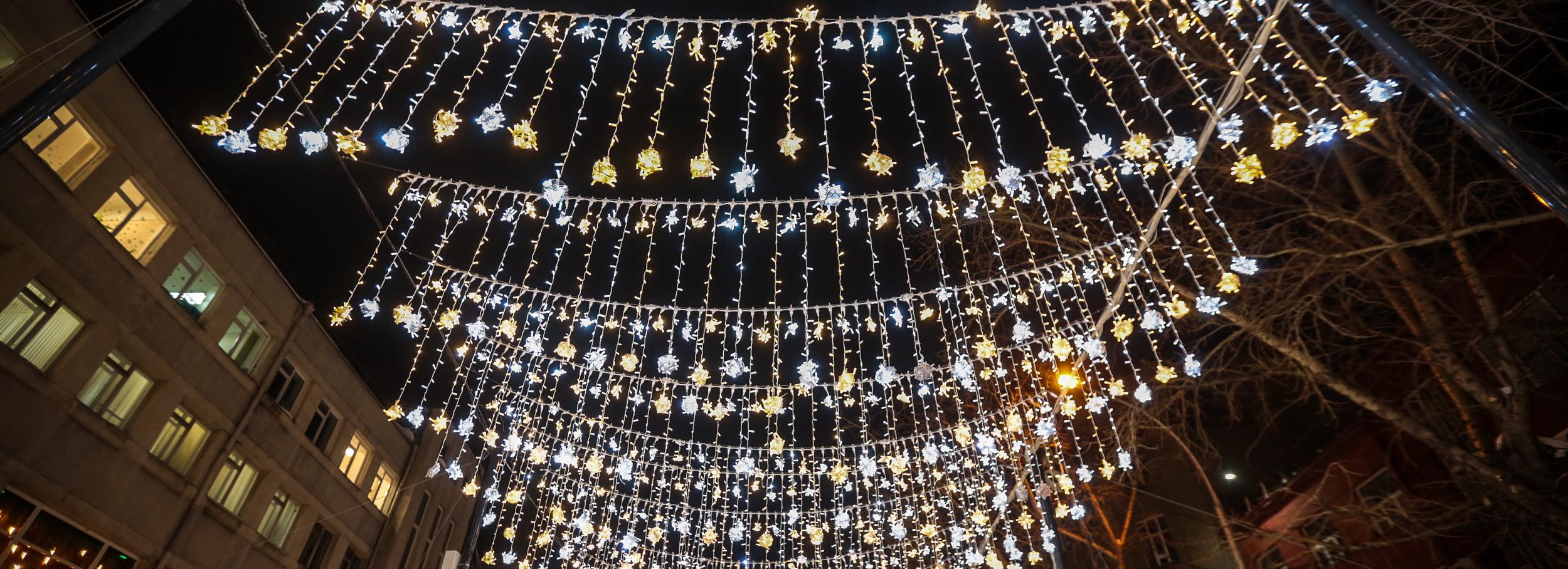 До 2 февраля с улицы Ленина уберут всё новогоднее оформление