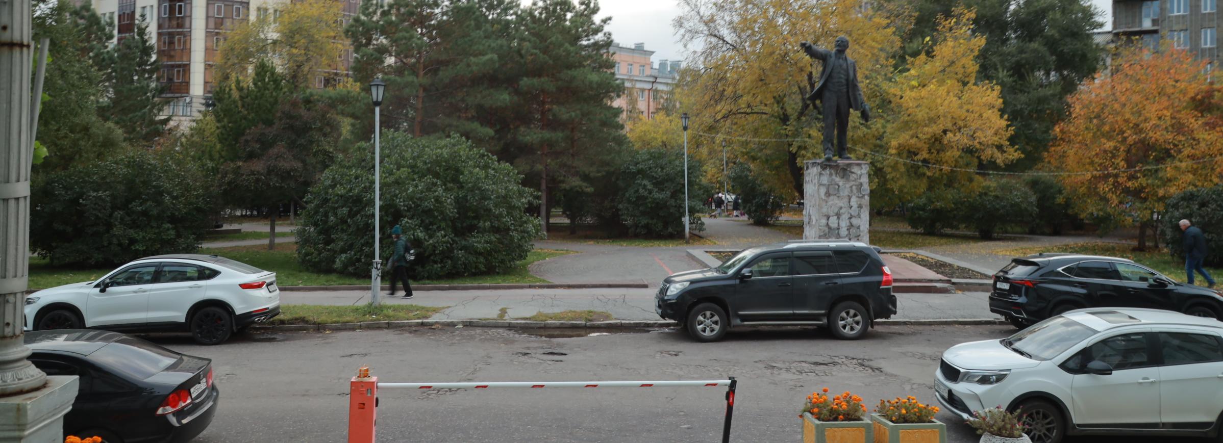 У новосибирцев спросили, каким они хотят видеть сквер «Водник»