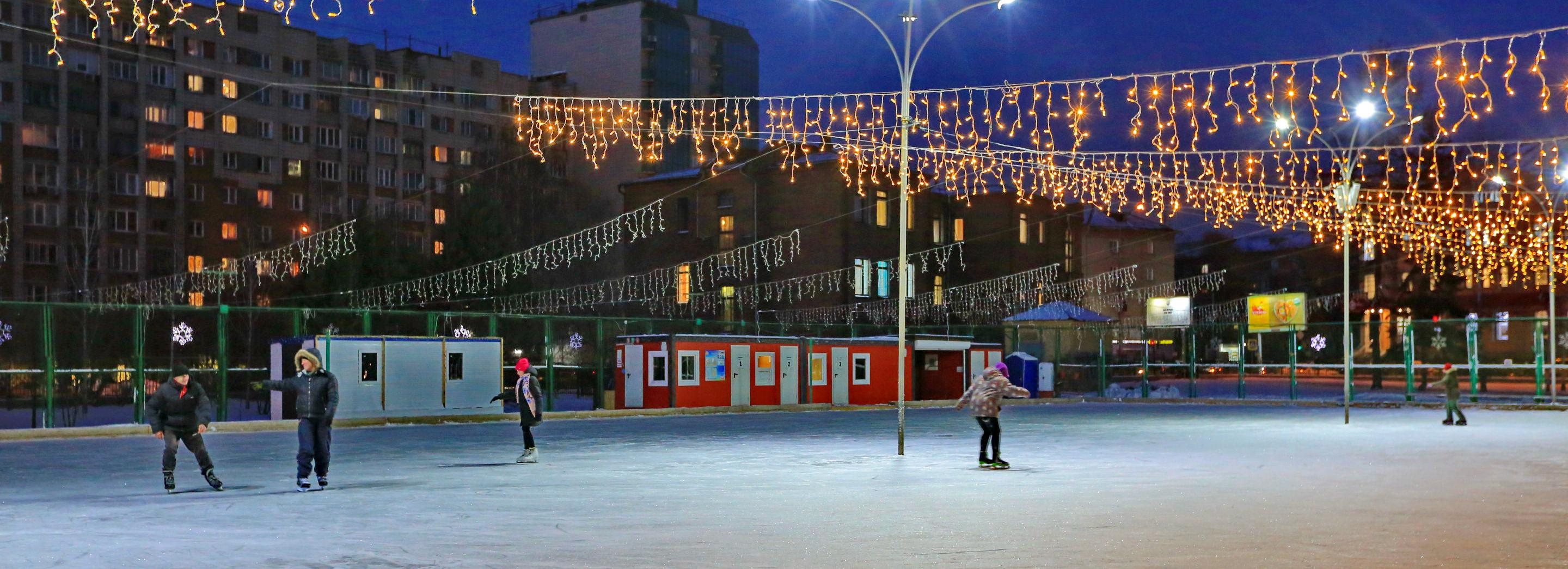 Первый в этом сезоне каток заработал в Новосибирске