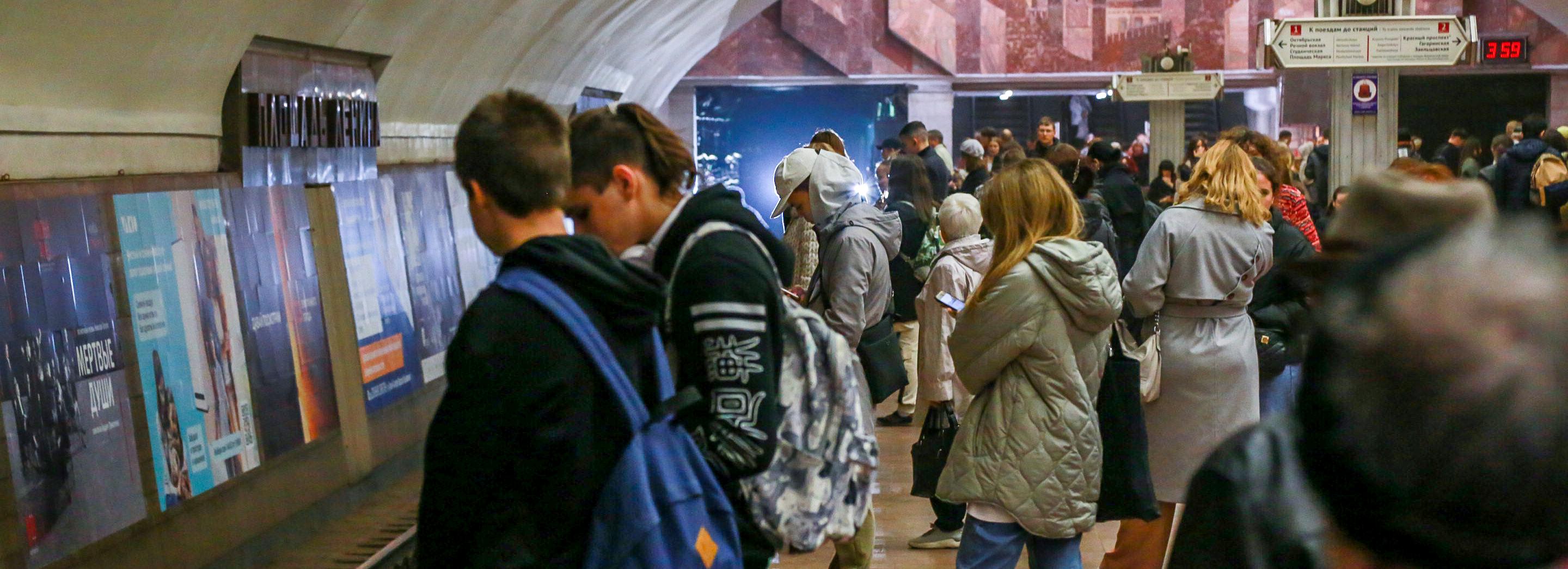 Один из вестибюлей станции метро «Площадь Ленина» закроют с 13 мая