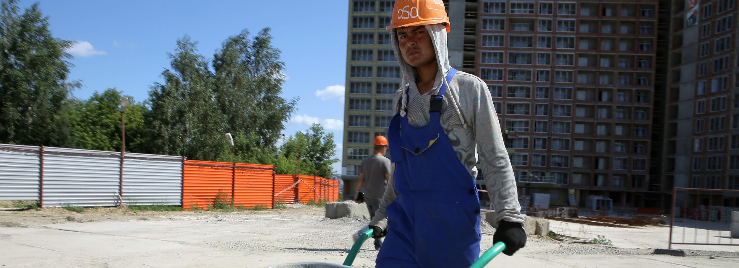 Конфликты с мигрантами чаще возникают в спальных районах Новосибирска