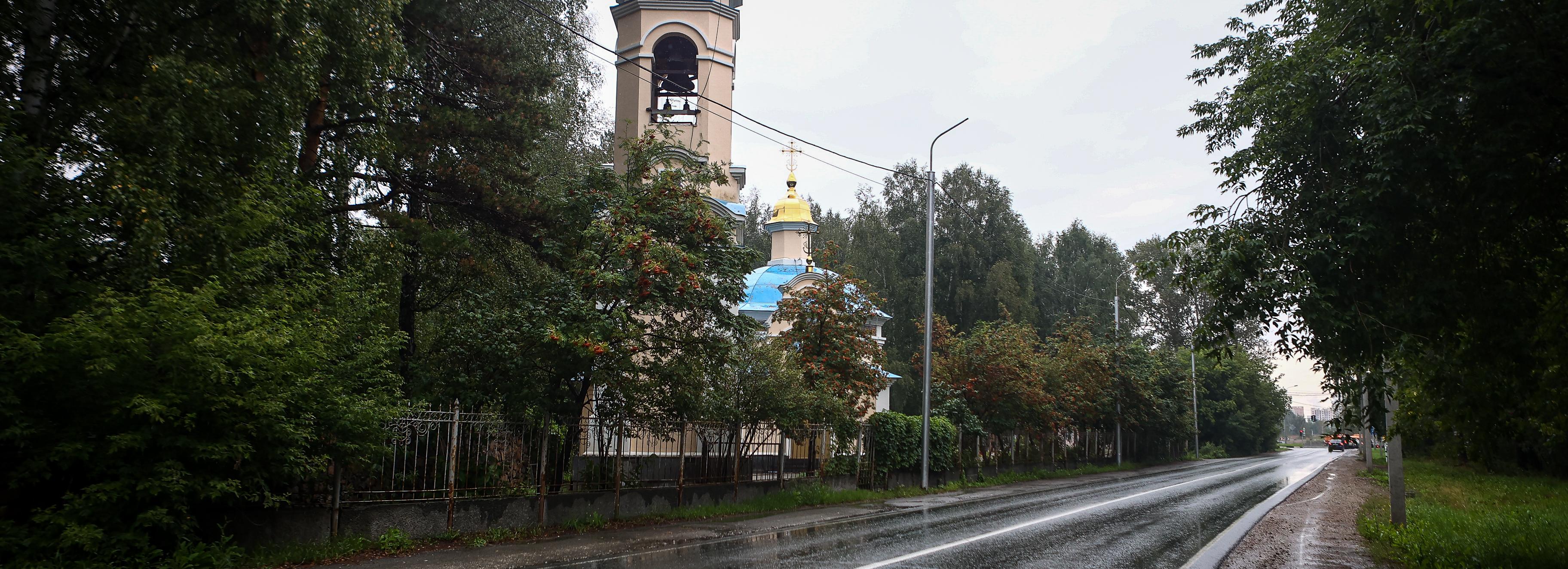 Дополнительный транспорт пустят до кладбищ Новосибирска на Радоницу