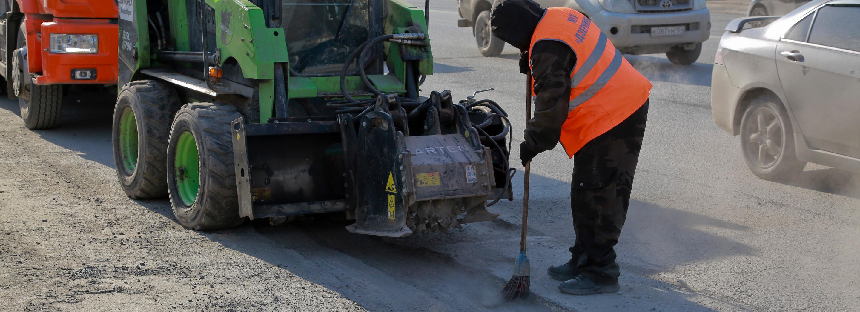 Объёмы поддерживающего ремонта нарастили на дорогах Новосибирска