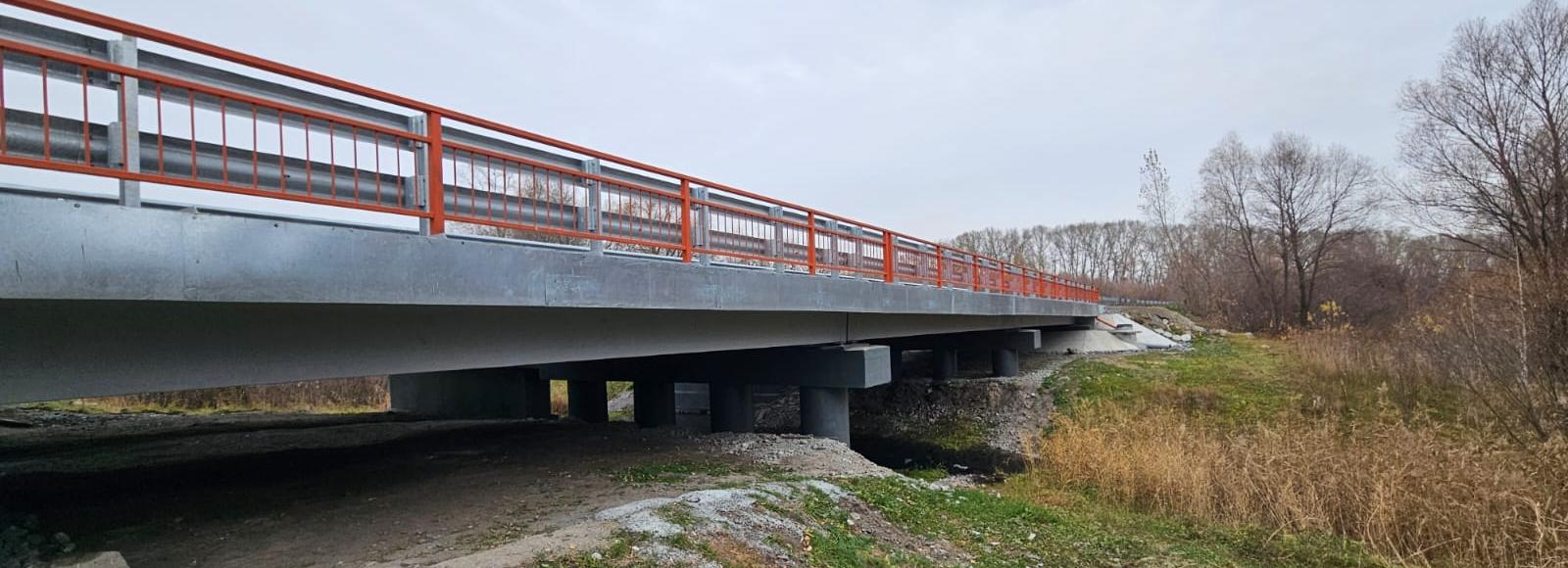 Разветвляющийся мост через реку Верх-Тулу обновили по БКД