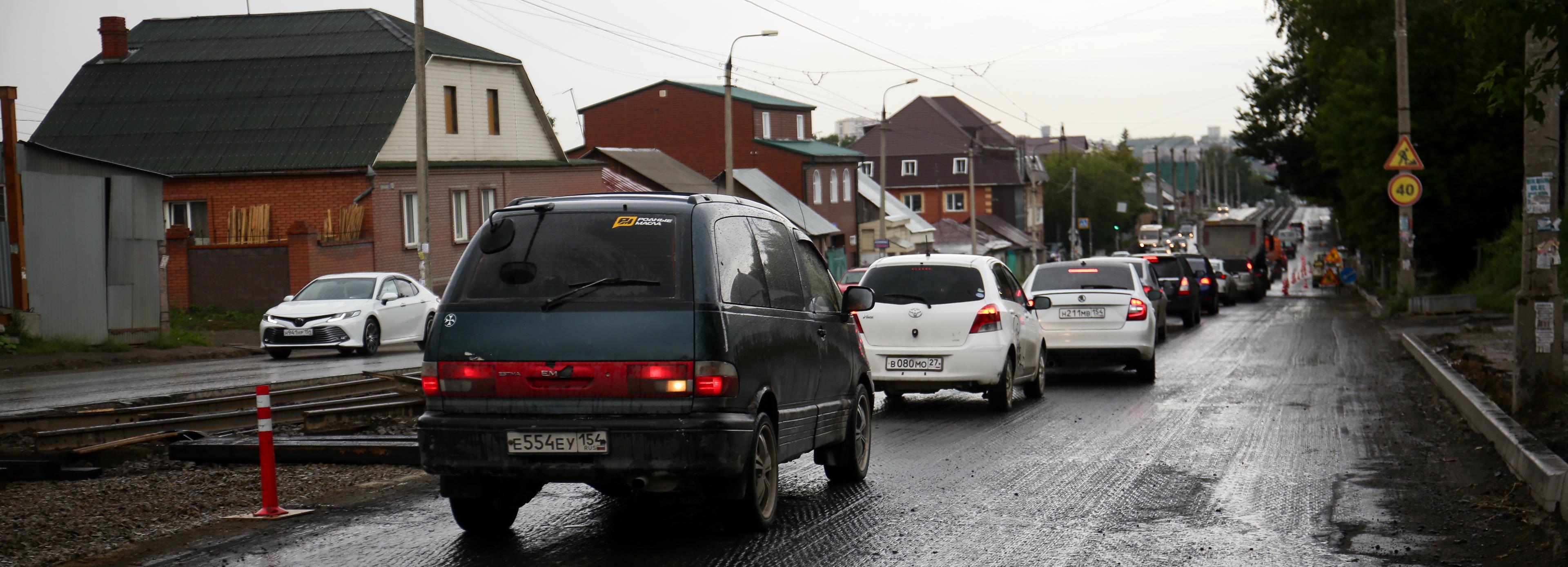 Из-за реконструкции теплотрассы на ГБШ до 1 августа сузят дороги