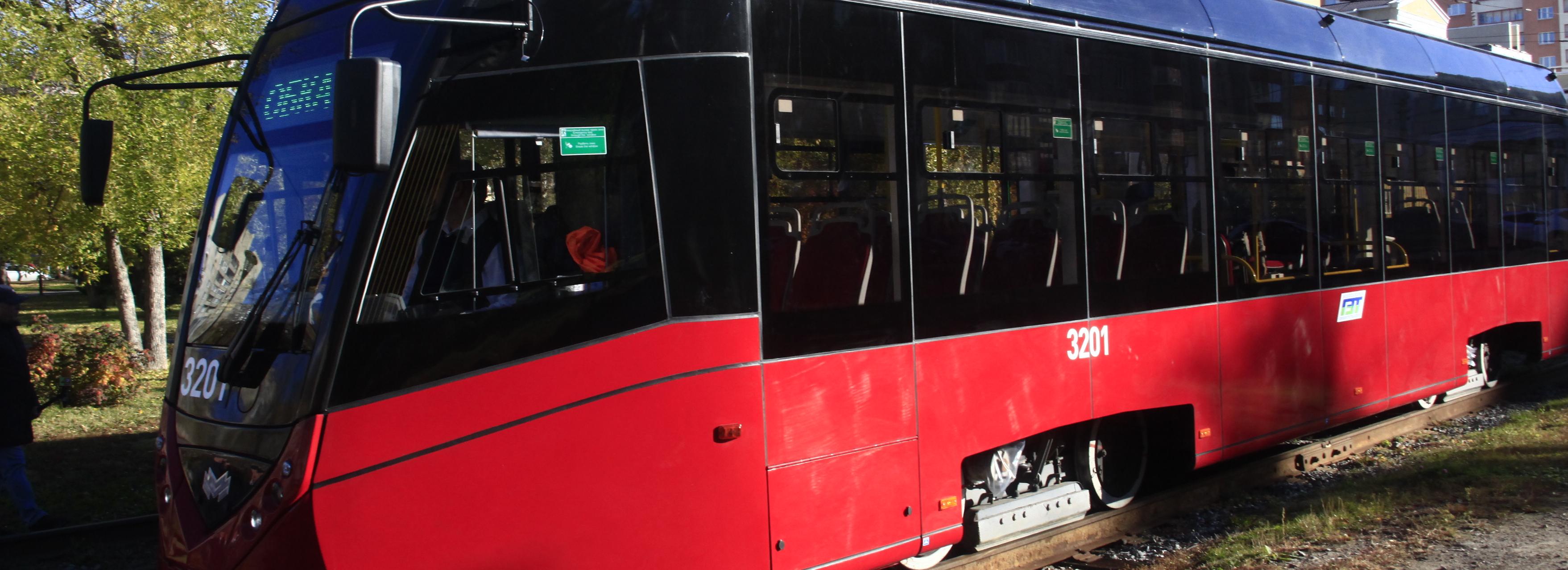 Мэр Кудрявцев сообщил о прибытии из Минска последнего из 20 трамваев