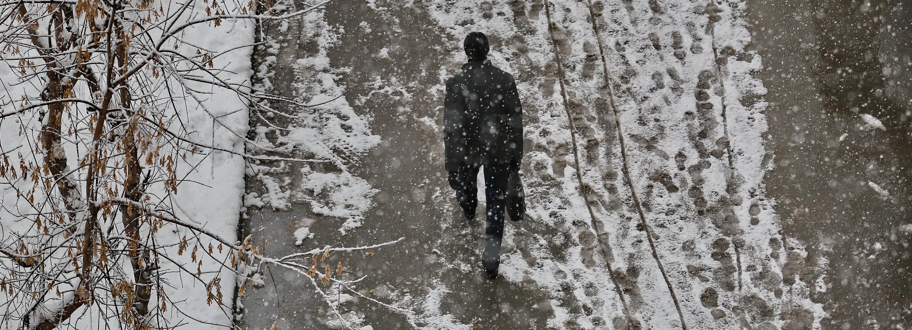 Оттепель и снегопады обрушатся на город