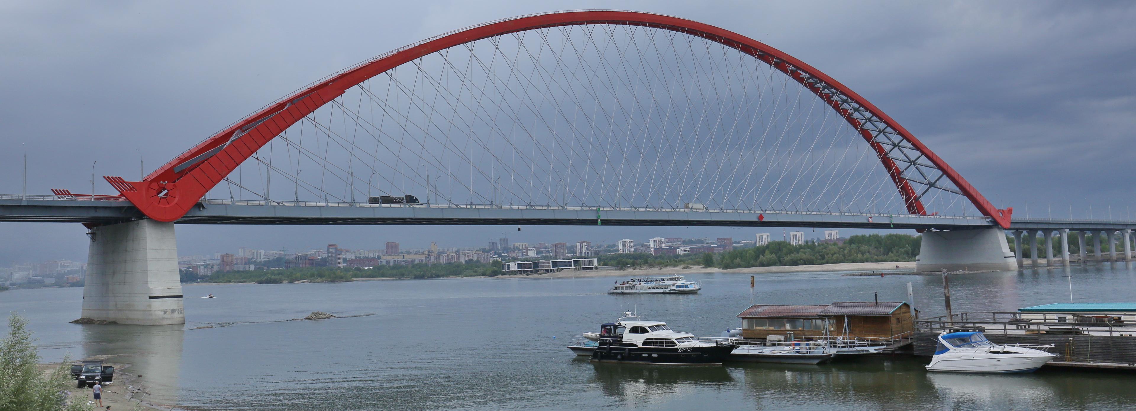 Утонувший у Бугринского моста мальчик купался в коварном месте