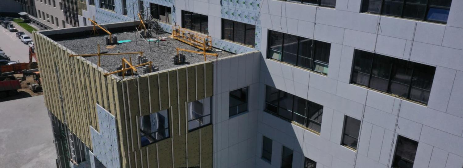 Корпус поточных аудиторий кампуса НГУ построен уже наполовину