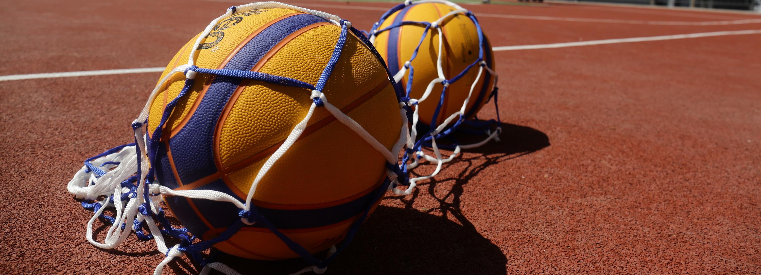 Новая баскетбольная площадка открылась в парке «Арена»