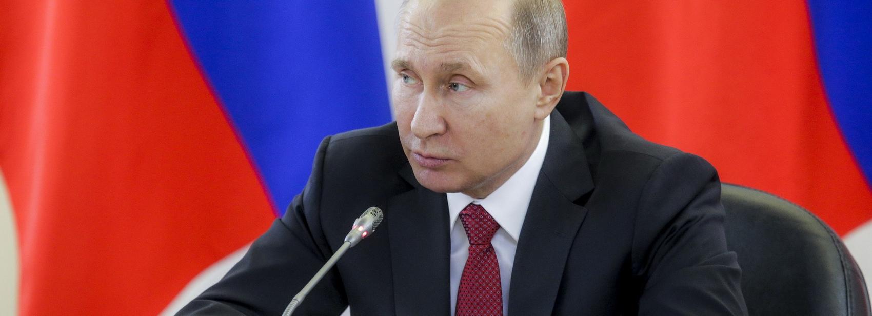 Почему Путина не устроила новосибирская вакцина от COVID-19