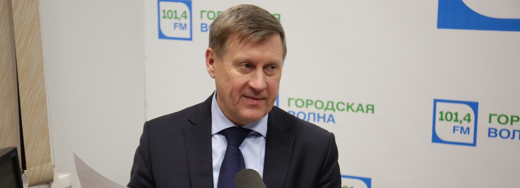 Развитие общественного транспорта: прямой эфир с мэром Локтем на Горволне