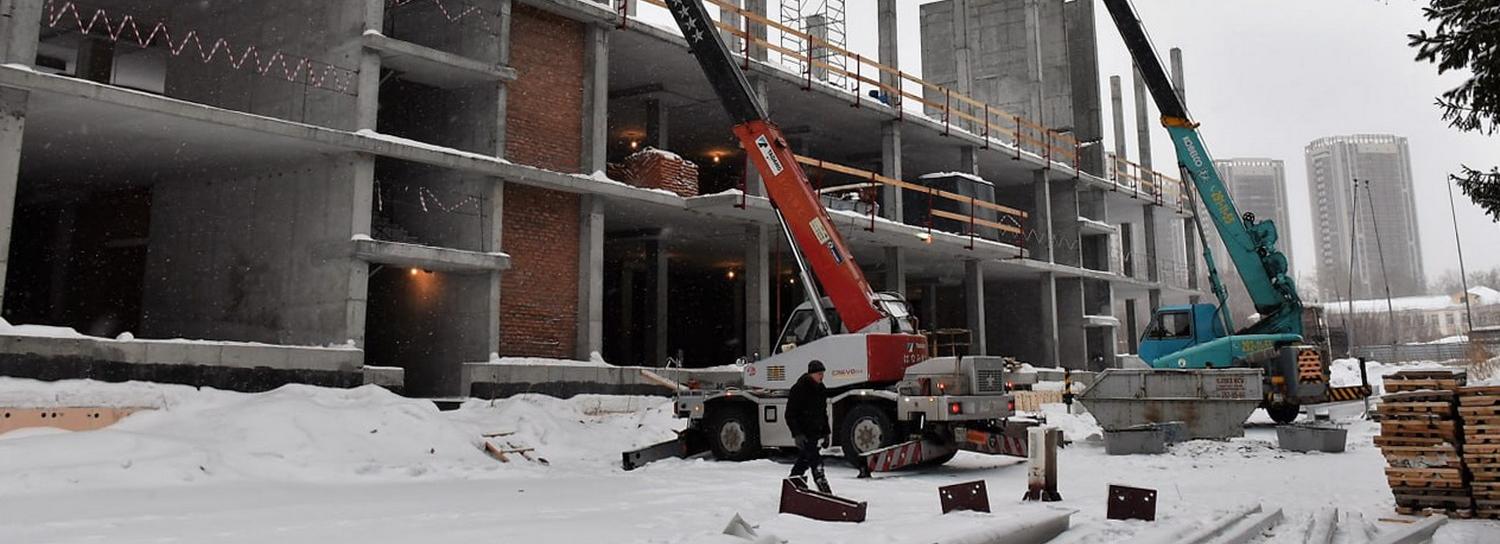 Стали известны сроки завершения строительства бассейна СКА в Новосибирске