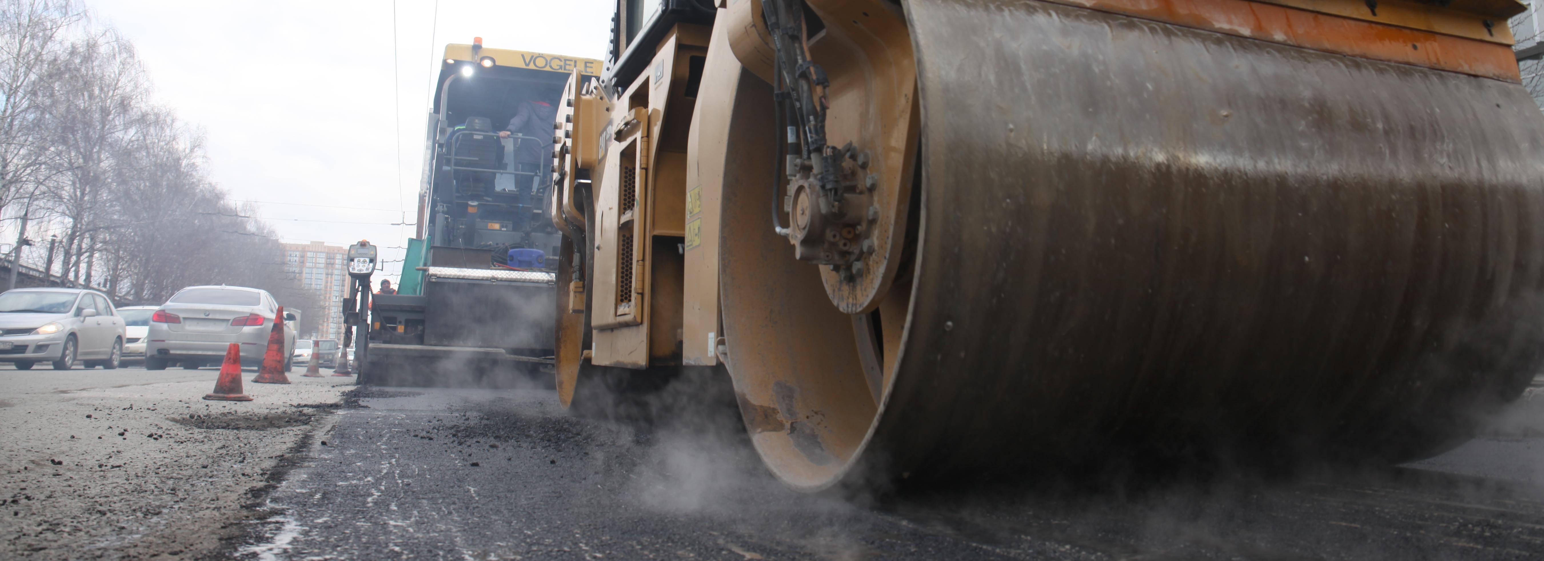 Движение на Семьи Шамшиных открыли после восстановления асфальта