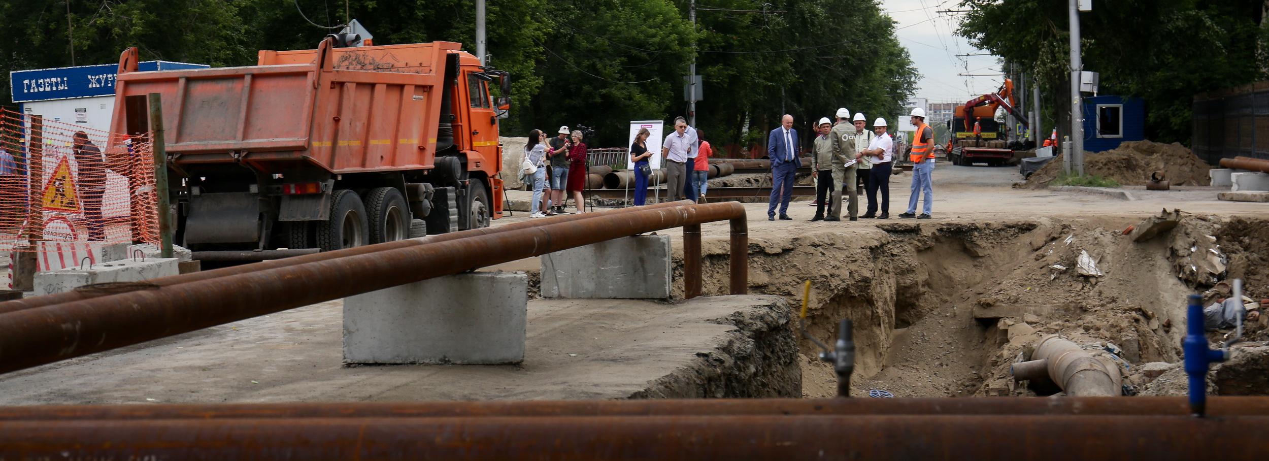 Улицу Планировочную на Горском сузили из-за ремонта теплотрассы