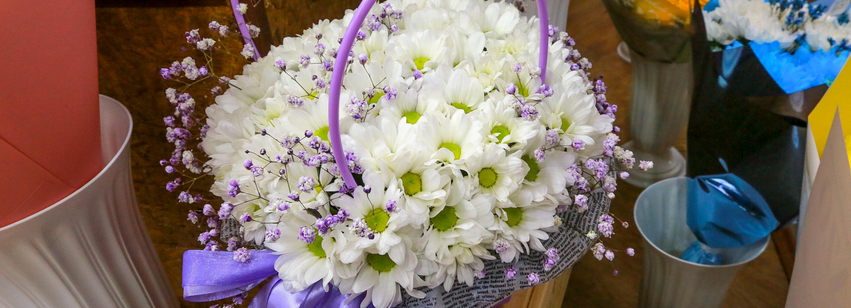 Лотос, Милка и астры: сколько стоят в Новосибирске букеты к 1 сентября