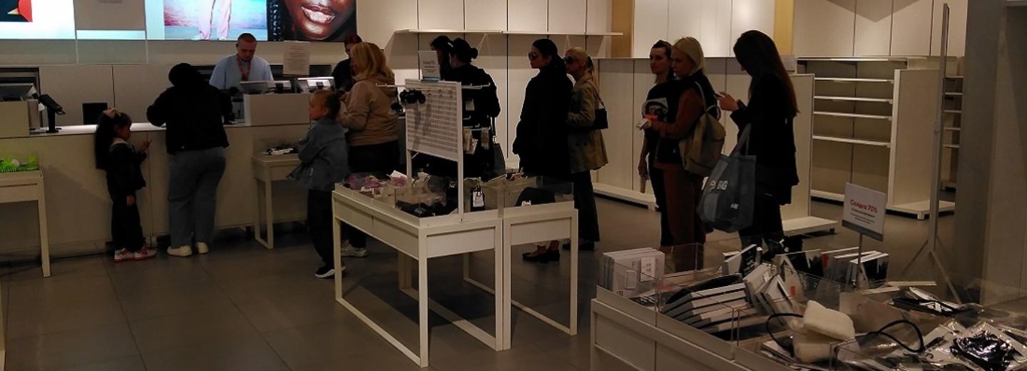 Магазин H&M в ТРЦ «Галерея Новосибирск» закрывают 22 сентября