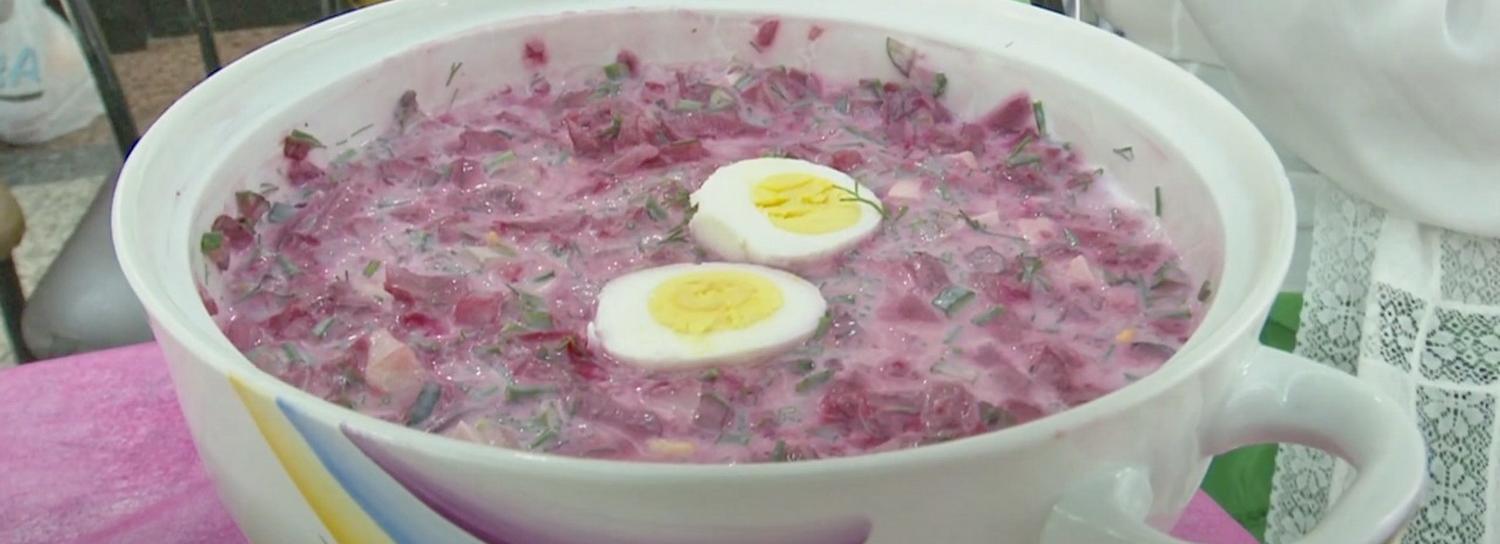 Драники, руляду и холодник приготовили на фестивале «Белорусская кухня»