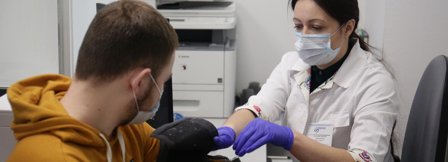 Диспансеризацию в Новосибирске в пандемию проводят по новым правилам