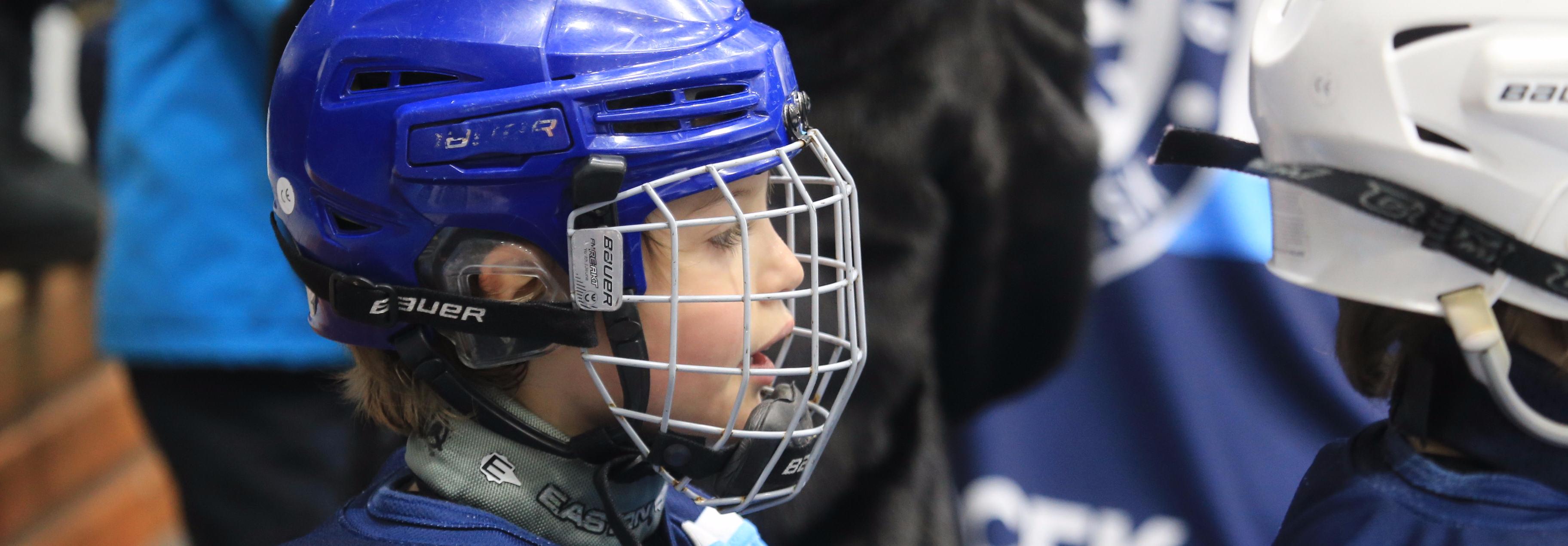 Юных хоккеистов Новосибирска готовят к Молодёжному чемпионату мира