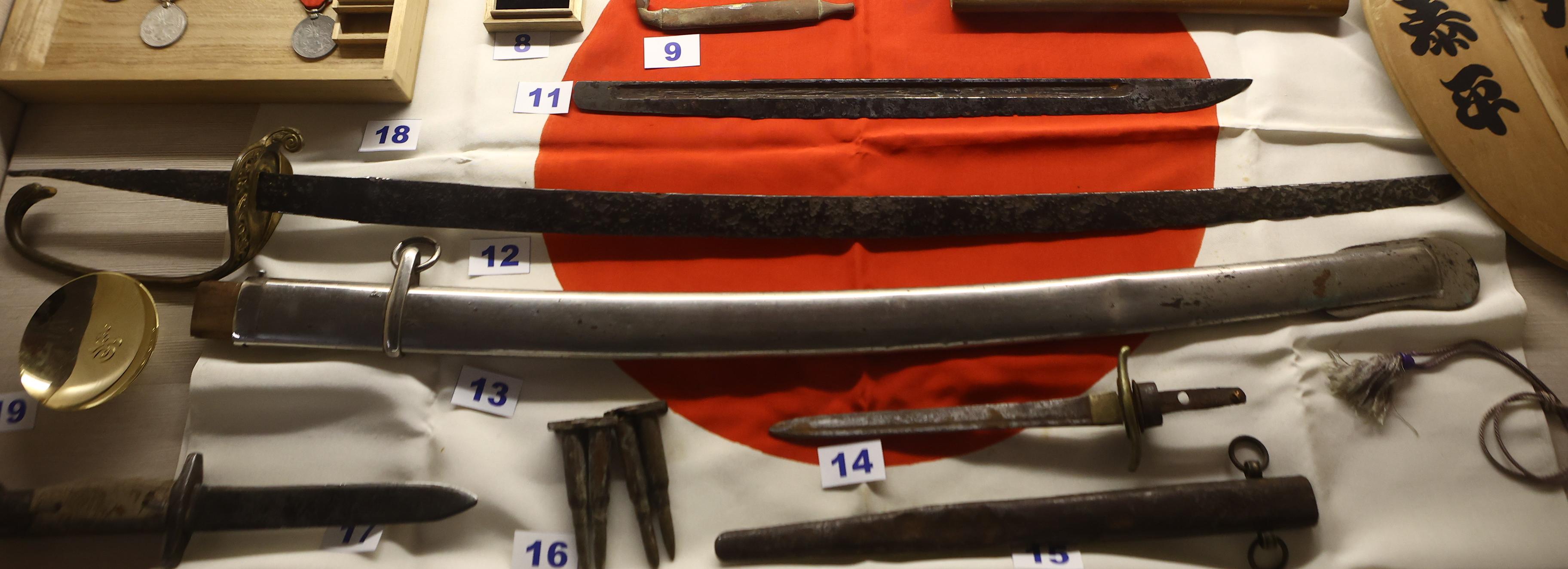 Японский меч показывают в новом музее силовых структур в Новосибирске