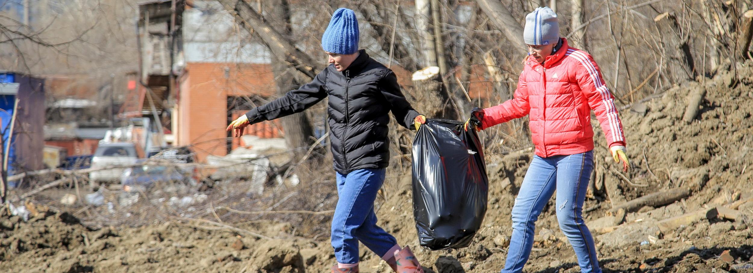 Как пройдёт субботник в Новосибирске — горячий телефон